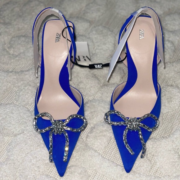 EMBELLISHED BOW HEELED SLINGBACKS - Picture 9 of 13